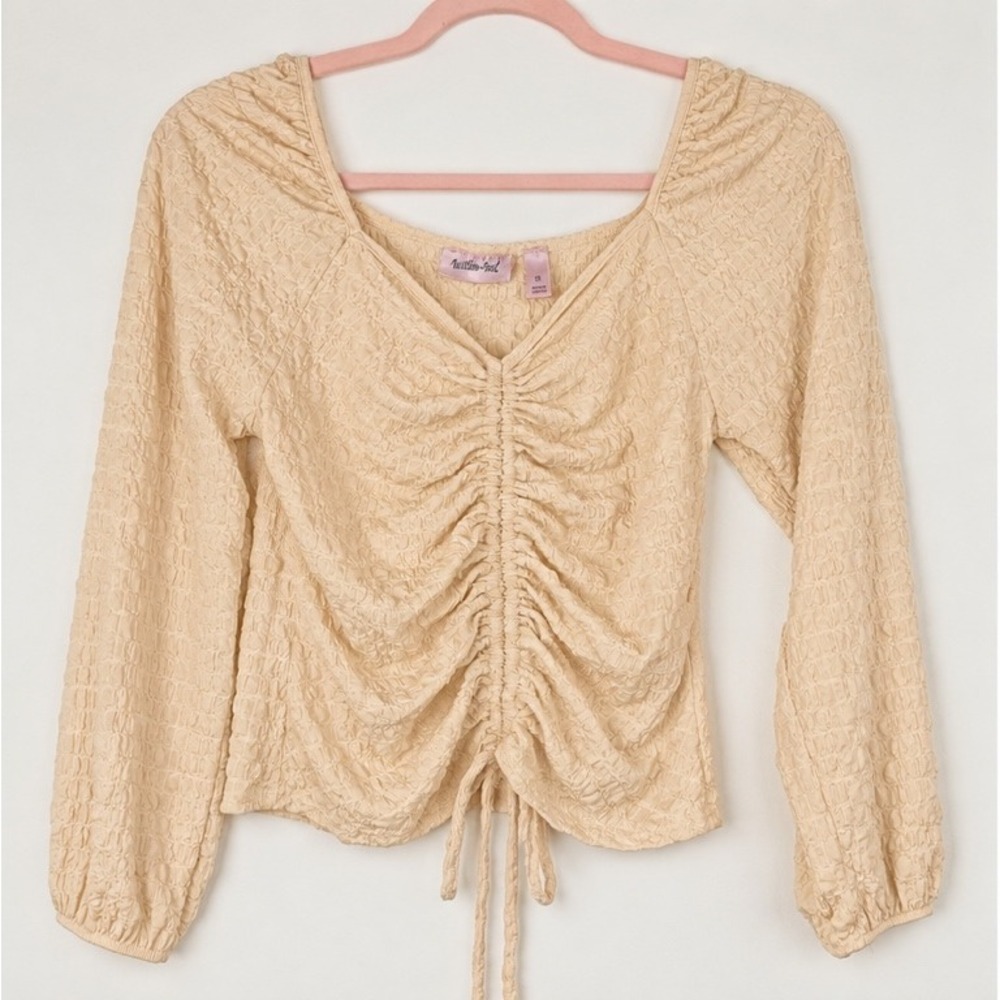 Willow + Root Cream Popcorn Textured Cinched Front Long Sleeve Top XS